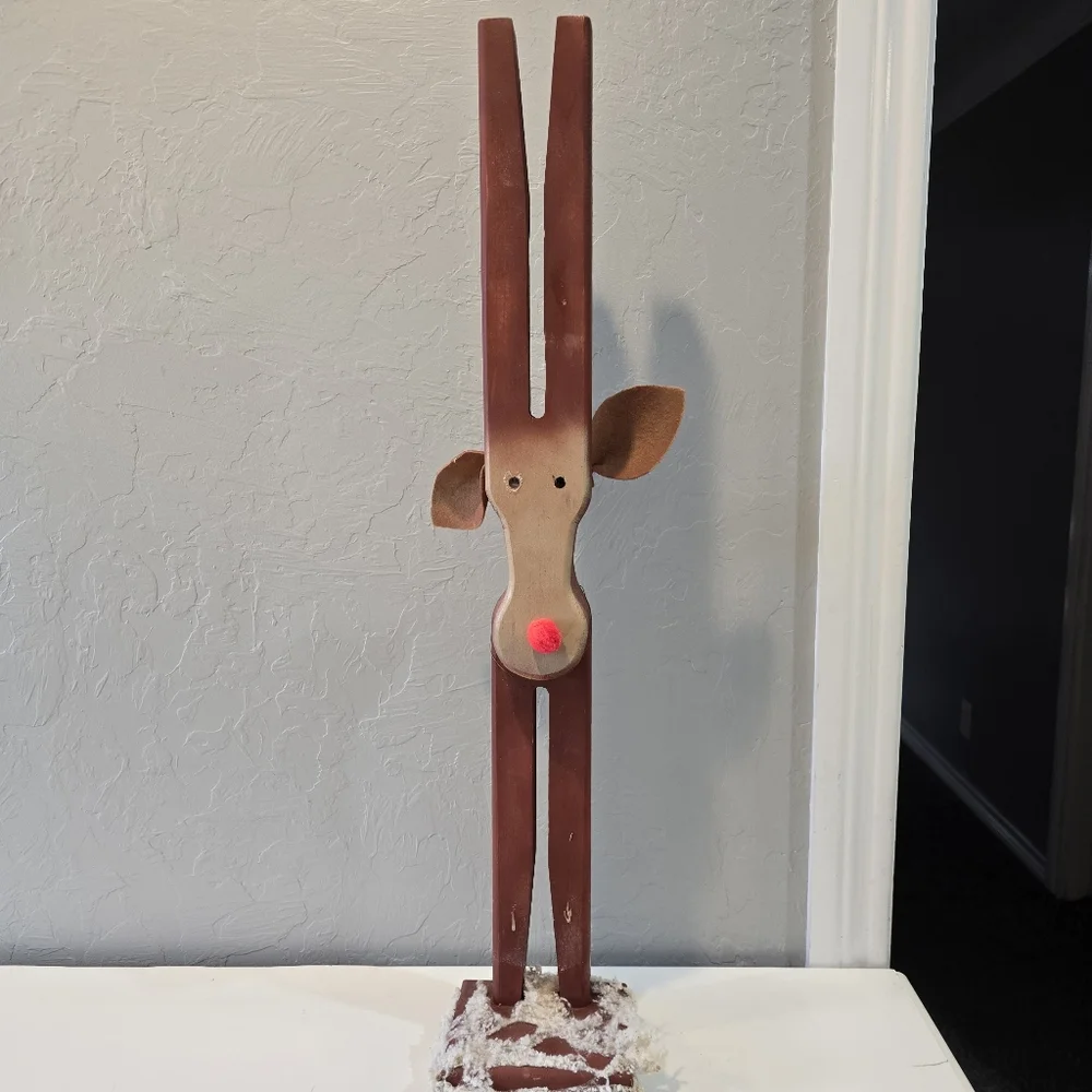 Wooden Reindeer 3ft Tall Good condition